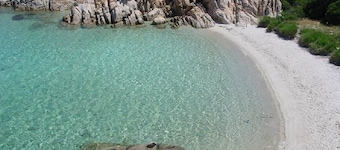 San Teodoro: Villa 4 places near La Cinta beach