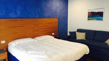 Junior-Suite | Minibar, Zimmersafe, Schreibtisch, schallisolierte Zimmer