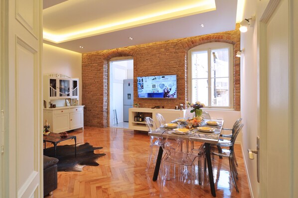 Dining - Apartment Barbara Centrum Old town, luxury comfortable and quite location (Split)