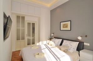 2 bedrooms, in-room safe, iron/ironing board, travel cot - Apartment Barbara Centrum Old town, luxury comfortable and quite location (Split)