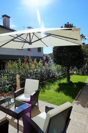 Terrace/patio - Euganean Hills: exclusive three-levels house with garden, near Padua and Venice (Montegrotto Terme)