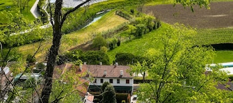 Euganean Hills: private home with garden