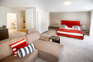 1 bedroom, minibar, in-room safe, desk - Boardinghouse by M&K (Bad Oeynhausen)