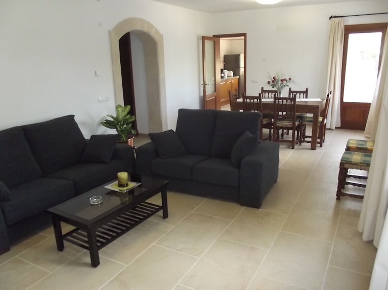 Exclusive Villa With Private Pool, Just 1 Minute From Caló Des Pou Beach - Cala d'Or