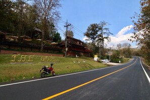 View from property - The Doi Resort (Hang Dong)