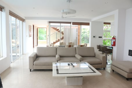 Sala de estar en el lobby