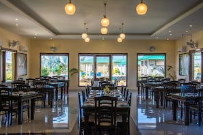 International cuisine - Corbett The Baagh Spa & Resort (Ramnagar)