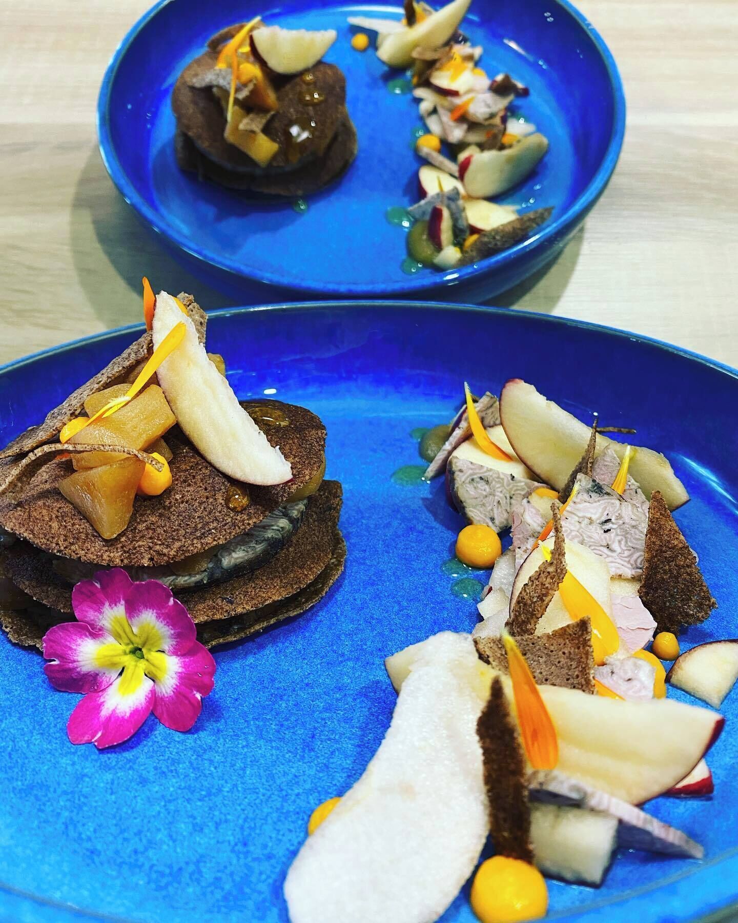 breakfast, lunch, dinner served; french cuisine