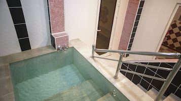 Sauna, Turkish bath/hammam