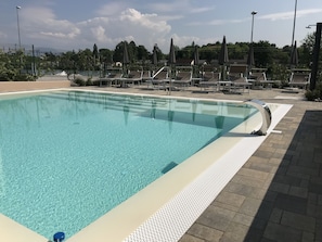 Pool - Aurora ApartHotel (Peschiera del Garda)