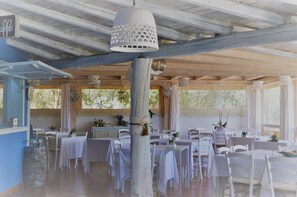 Petit déjeuner buffet compris tous les jours