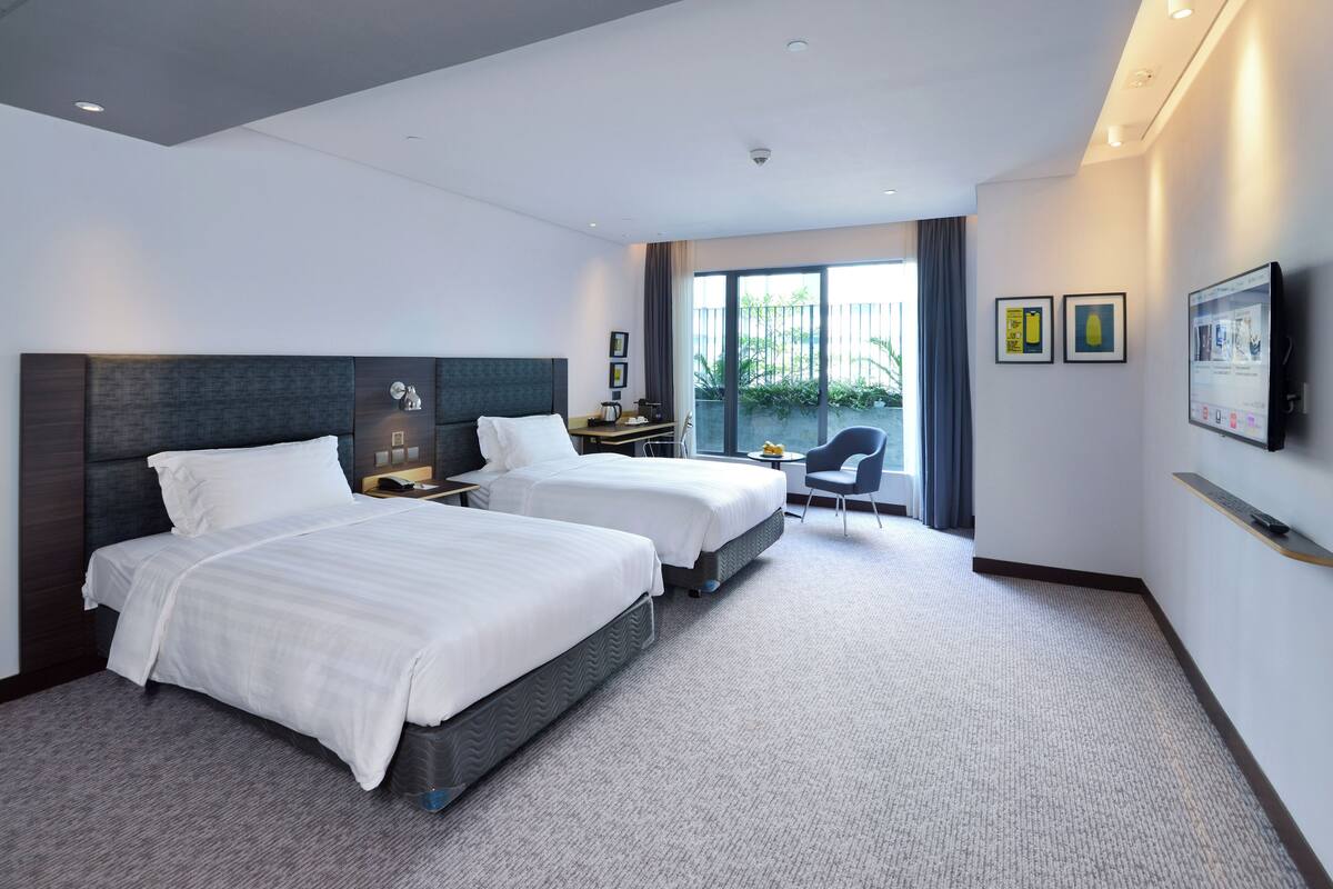 In-room safe, desk, laptop workspace, iron/ironing board (on request)