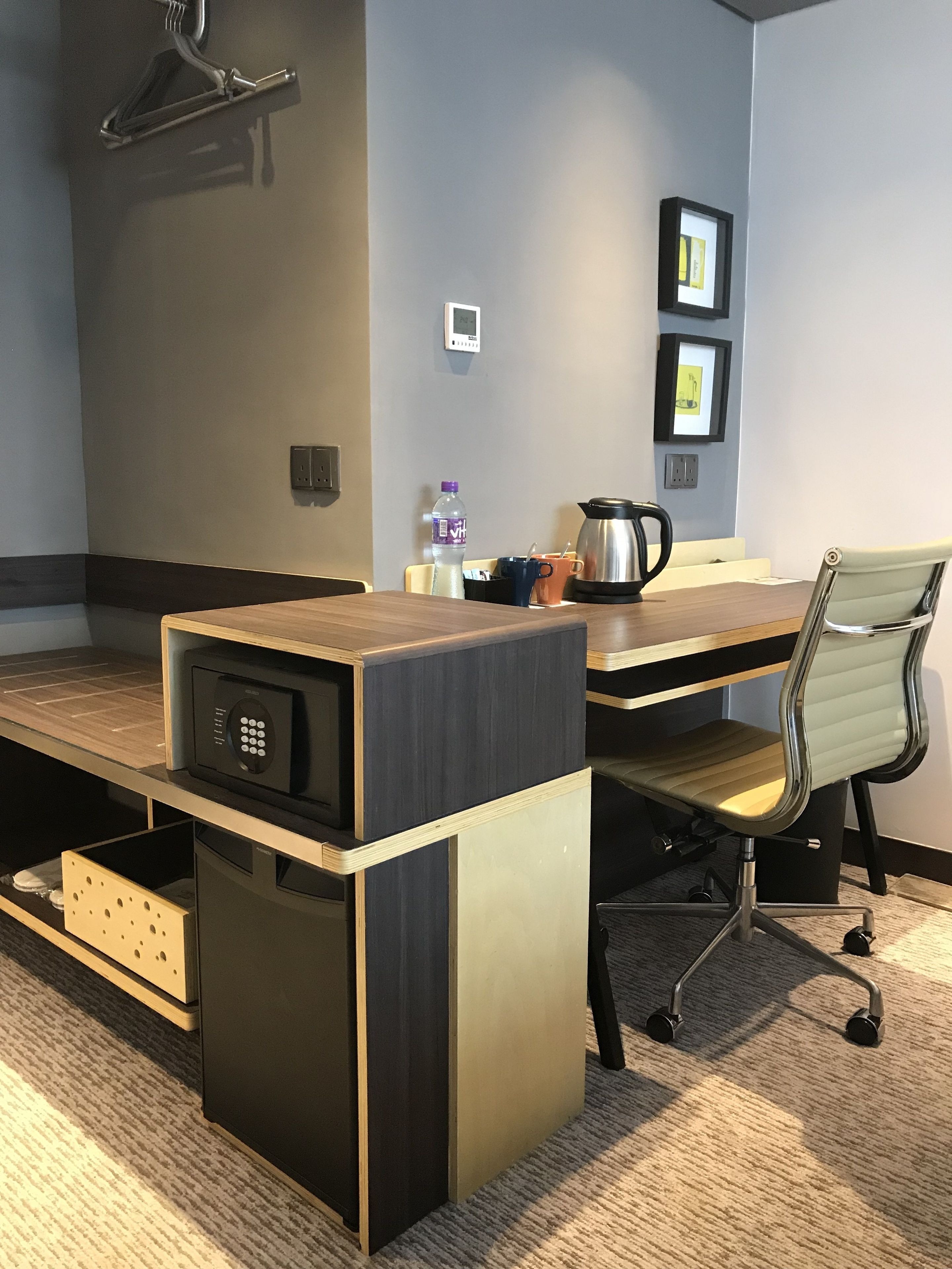 comfort double room | 1 bedroom, in-room safe, desk, laptop workspace