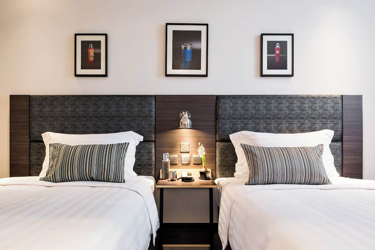 Comfy King Room | In-room safe, desk, laptop workspace, iron/ironing board