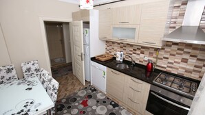 Private kitchen - Elmas Apart Hotel Trabzon (Trabzon)