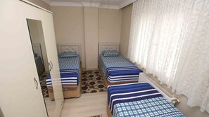Familienapartment, 2 Schlafzimmer, Meerblick, Meerseite | Hochwertige Bettwaren, schallisolierte Zimmer, Babybetten