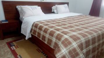 Svit Superior | SÀngtillbehör av högsta kvalitet, skrivbord och mörklÀggningsgardiner