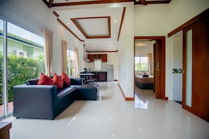 Interior - Janthawong Bangtao House (Choeng Thale)