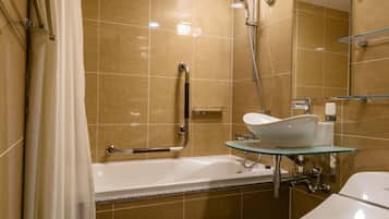 Deluxe Twin Room, Non Smoking | Bathroom | Combined shower/bathtub, deep-soaking bathtub, hair dryer, bathrobes