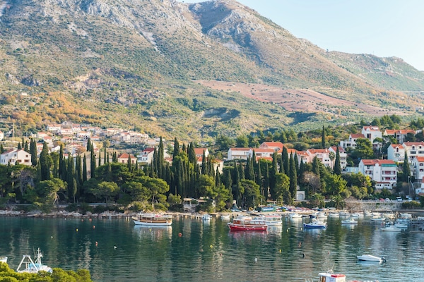 Habitación doble (Apartments & Rooms Mihajica- Standard) | Vista desde la propiedad