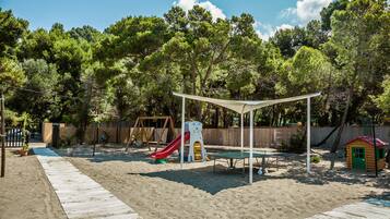 Utendørs lekeområde for barn