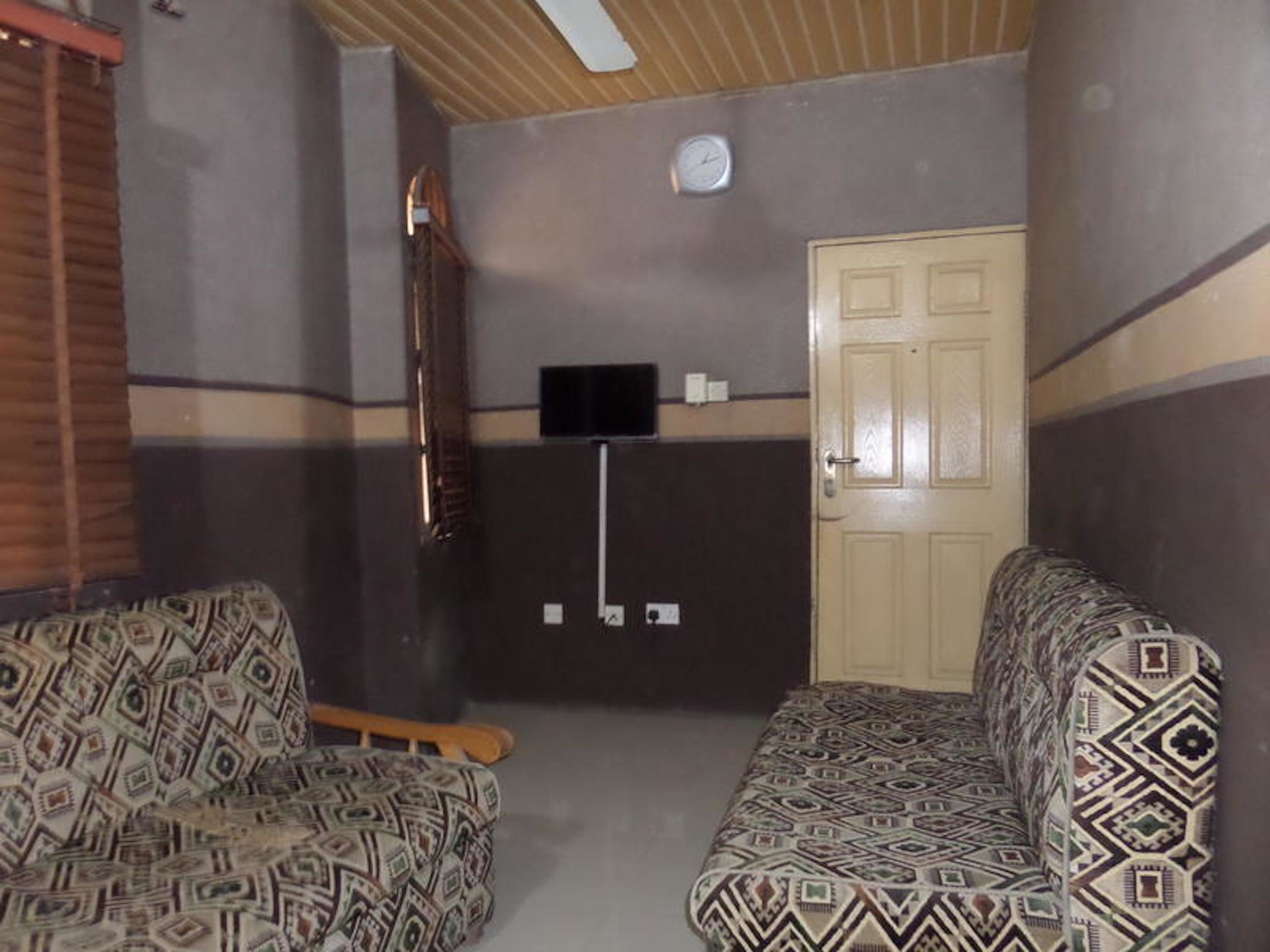 Presidential Suite, 1 Queen Bed | Desk, free WiFi, bed sheets