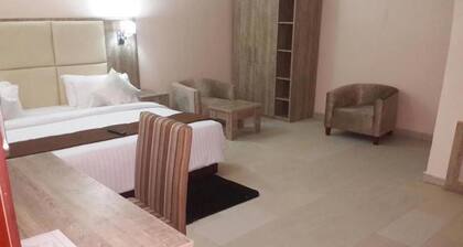 De Dreams Hotel & Suite