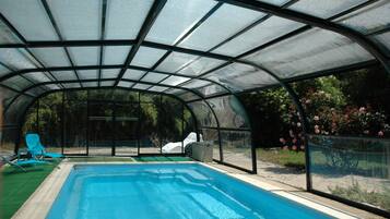 Indoor pool, seasonal outdoor pool, pool umbrellas, sun loungers