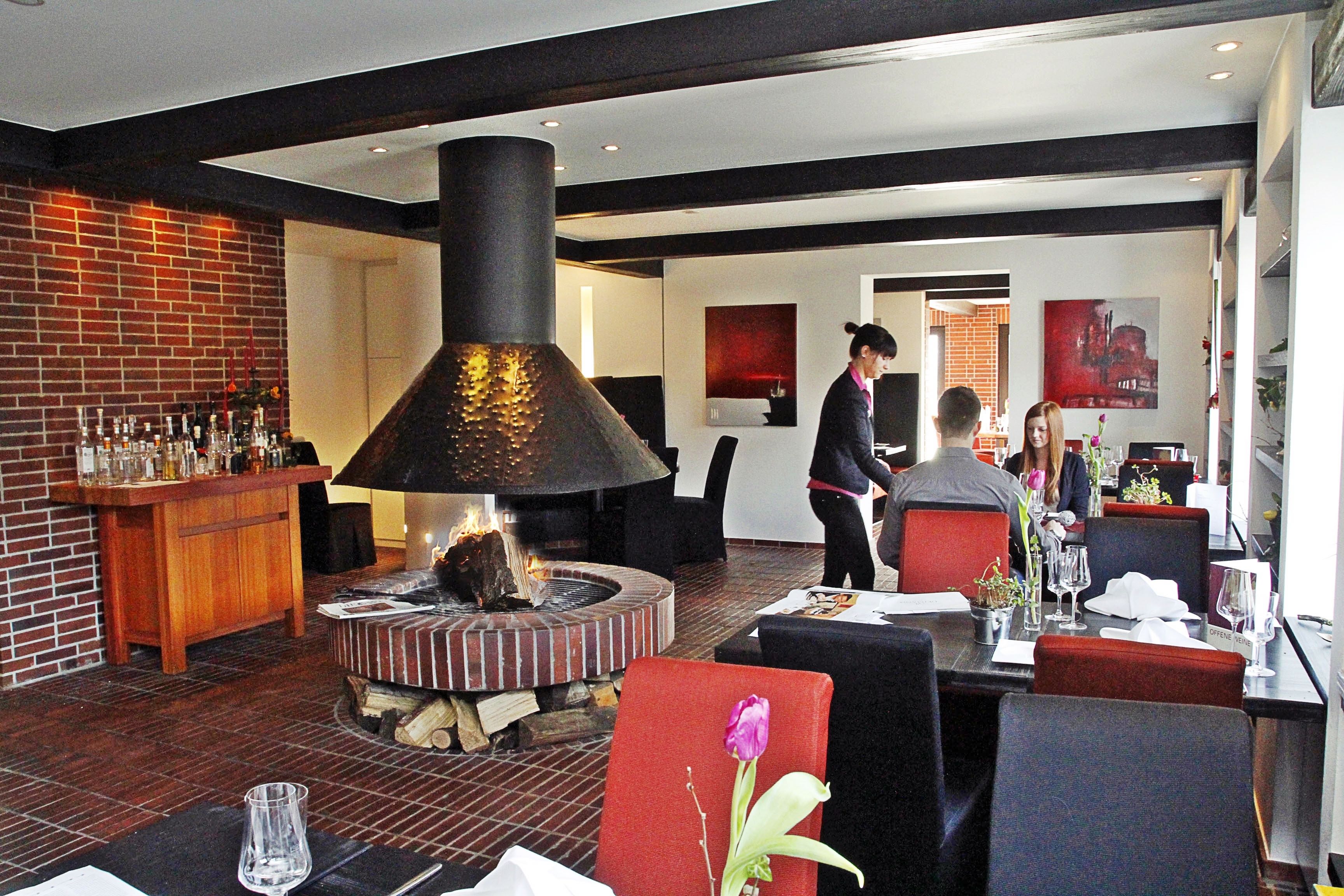 breakfast, lunch, dinner served; regional cuisine, garden views