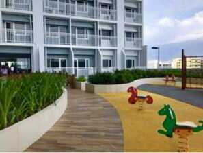 Children’s play area – outdoor - Condo Unit With Balcony in Manila (Pasay)
