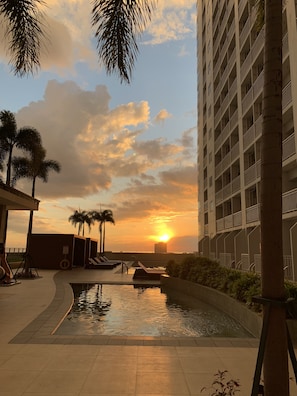 Indoor pool, 4 outdoor pools, open 6:00 AM to 10:00 PM, free cabanas