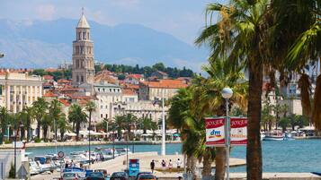 Deluxe dubbelrum - havsutsikt | Utsikt från rummet