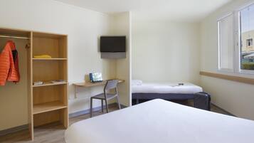 Schreibtisch, kostenloses WLAN, Bettwäsche