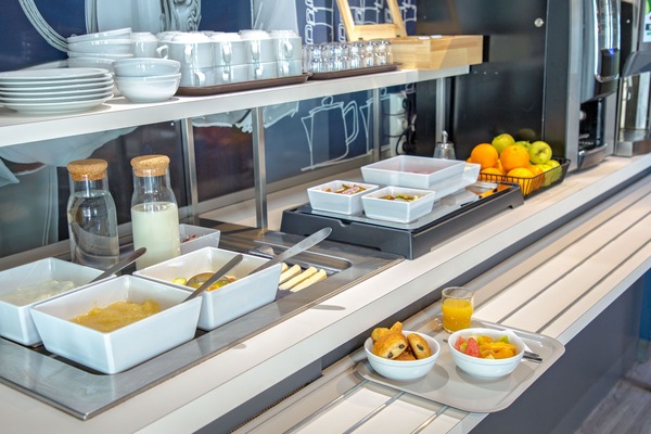 Daily buffet breakfast for a fee