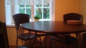 In-room dining - Apartamenty Gdańsk - Apartament Mariacka (Gdansk)
