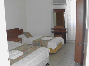 Desk, free WiFi - Ipek Apart Otel (Alanya)