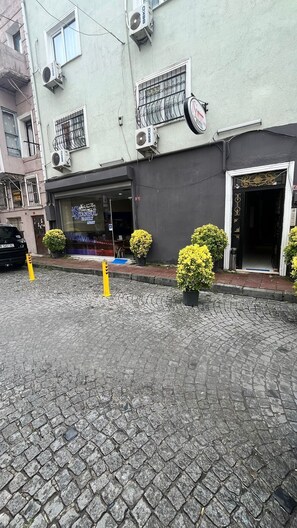 Exterior - Istanbul Family Apartment (Istanbul)