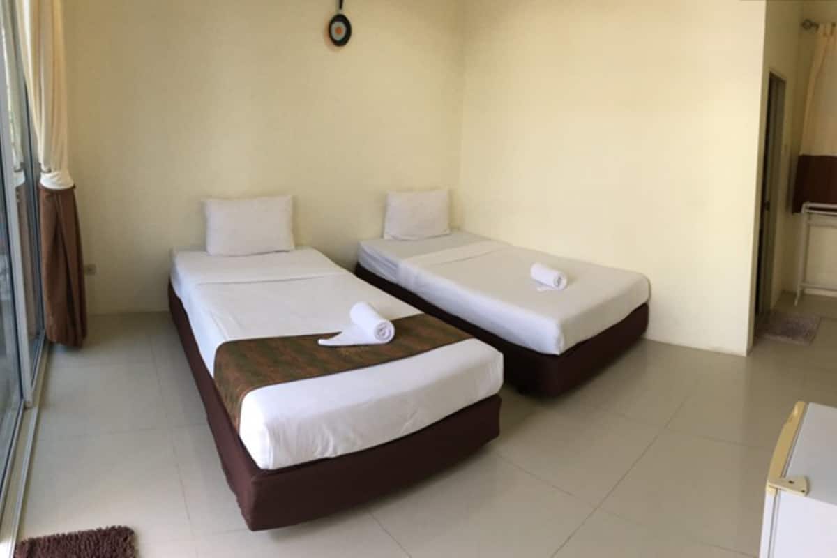 Standard Twin Room | Rollaway beds, free WiFi