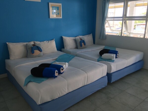 Family Room | Rollaway beds, free WiFi