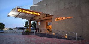 Entrada de la propiedad