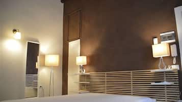 Deluxe-Doppelzimmer | Zimmersafe, Schreibtisch, schallisolierte Zimmer, kostenloses WLAN