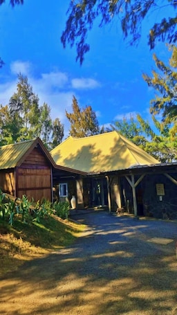 Front of property. Andrea Lodges