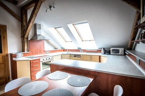 Signature Apartment, 1 Bedroom | Private kitchen | Fridge, microwave, coffee/tea maker, electric kettle - Tylova Apartments (Kutna Hora)