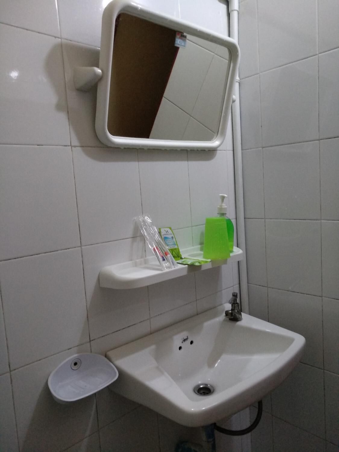 shower, free toiletries, slippers, towels