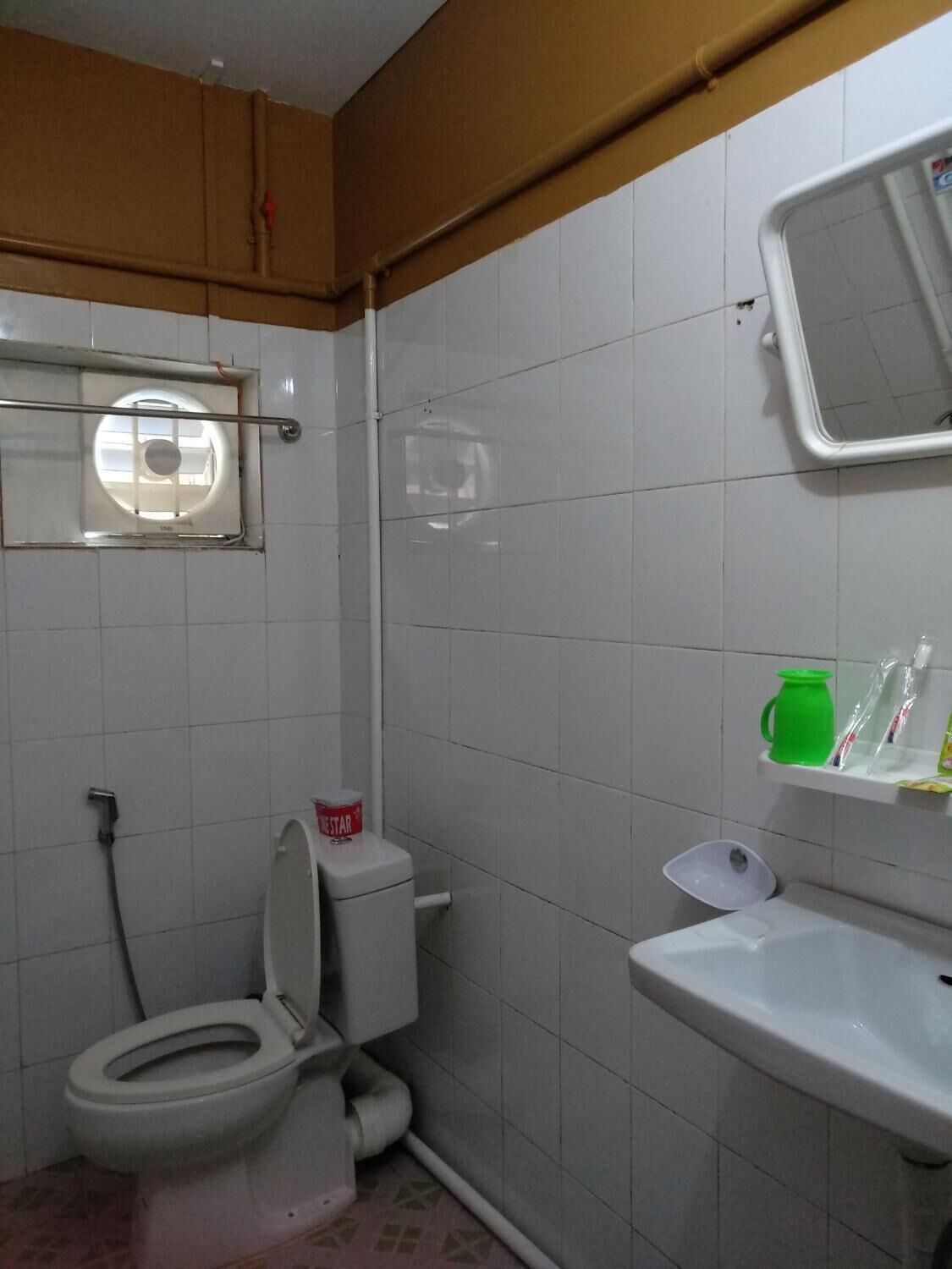 shower, free toiletries, slippers, towels