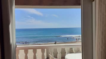 Vue sur la plage/lâocĂ©an