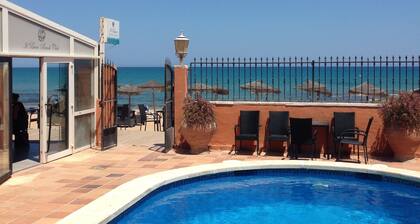 Lloyds Beach Club Aparthotel