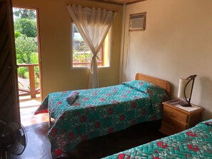 Basic-Zweibettzimmer, 2 Einzelbetten, Gartenblick | Bettwäsche