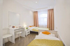 1 bedroom, in-room safe, desk, soundproofing - Guest House on Kazanskaya (St. Petersburg)