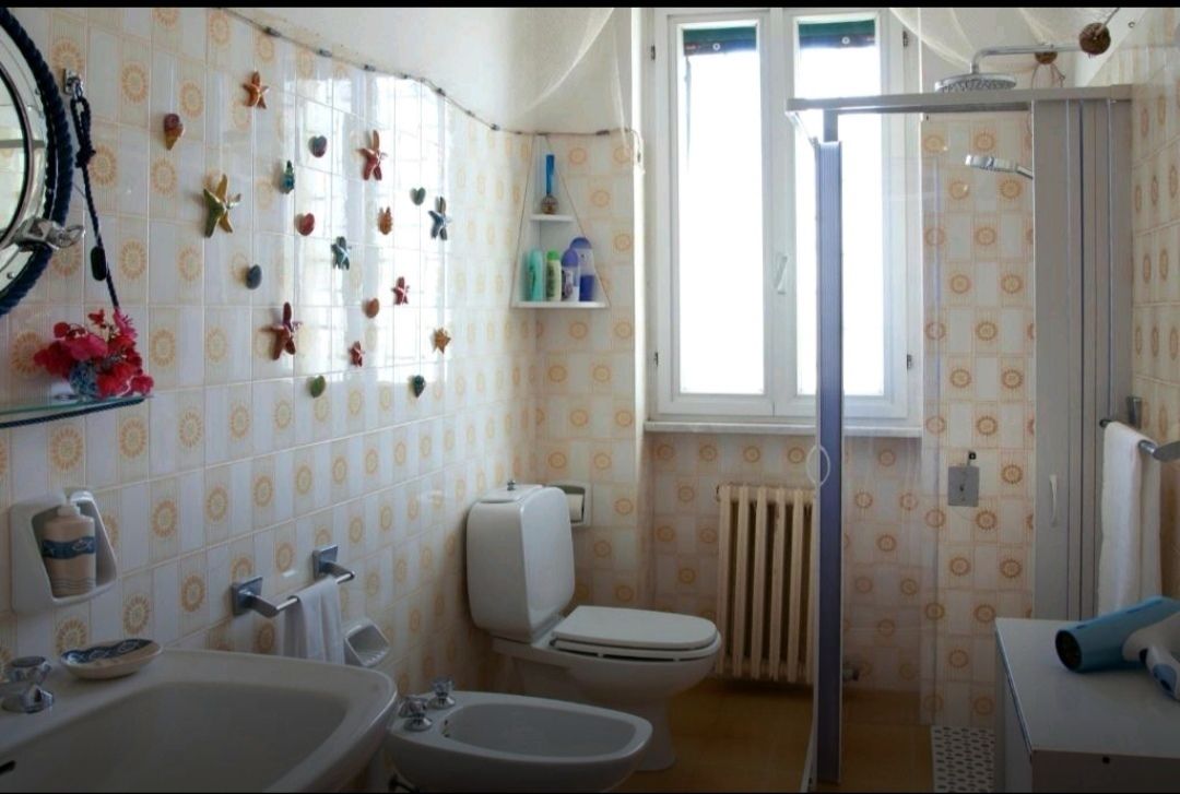Chambre Classique Double ou avec lits jumeaux, salle de bains privée | Salle de bain